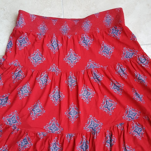 St.John's skirt - Picture 4 of 4